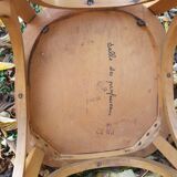 4 chaises de bistrot dont estampillée Baumann