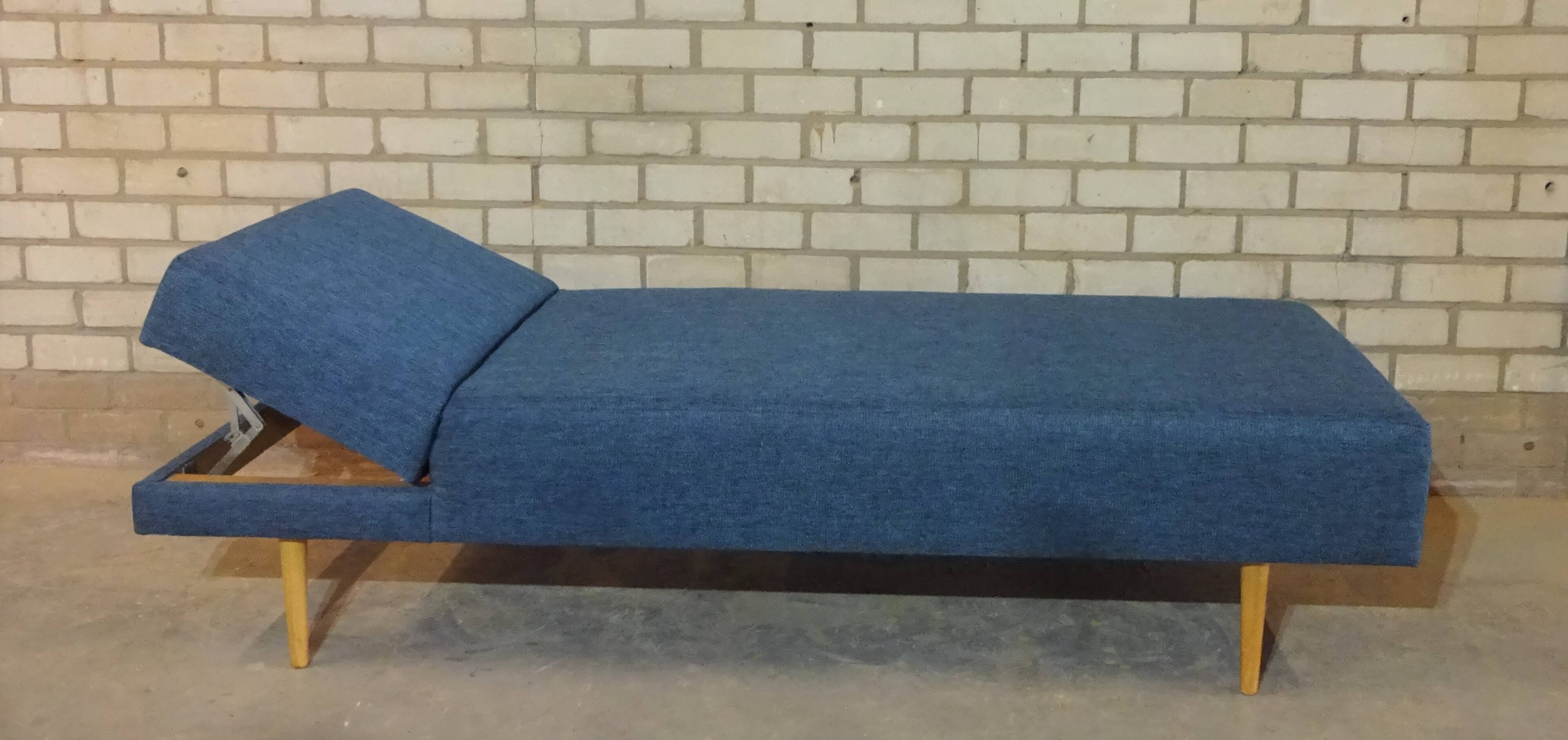 Rare multifunctional sofa/daybed with adjustable headrest 1960, restored