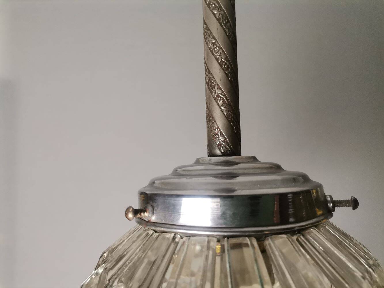 Portuguese Mid Century clear crystal acrylic tall hanging lamp for high ceilings, 1960s