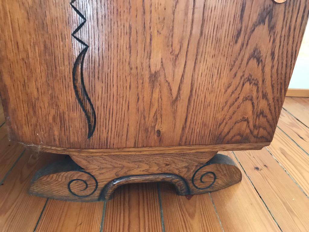 Set of 2 art deco-style bedside tables