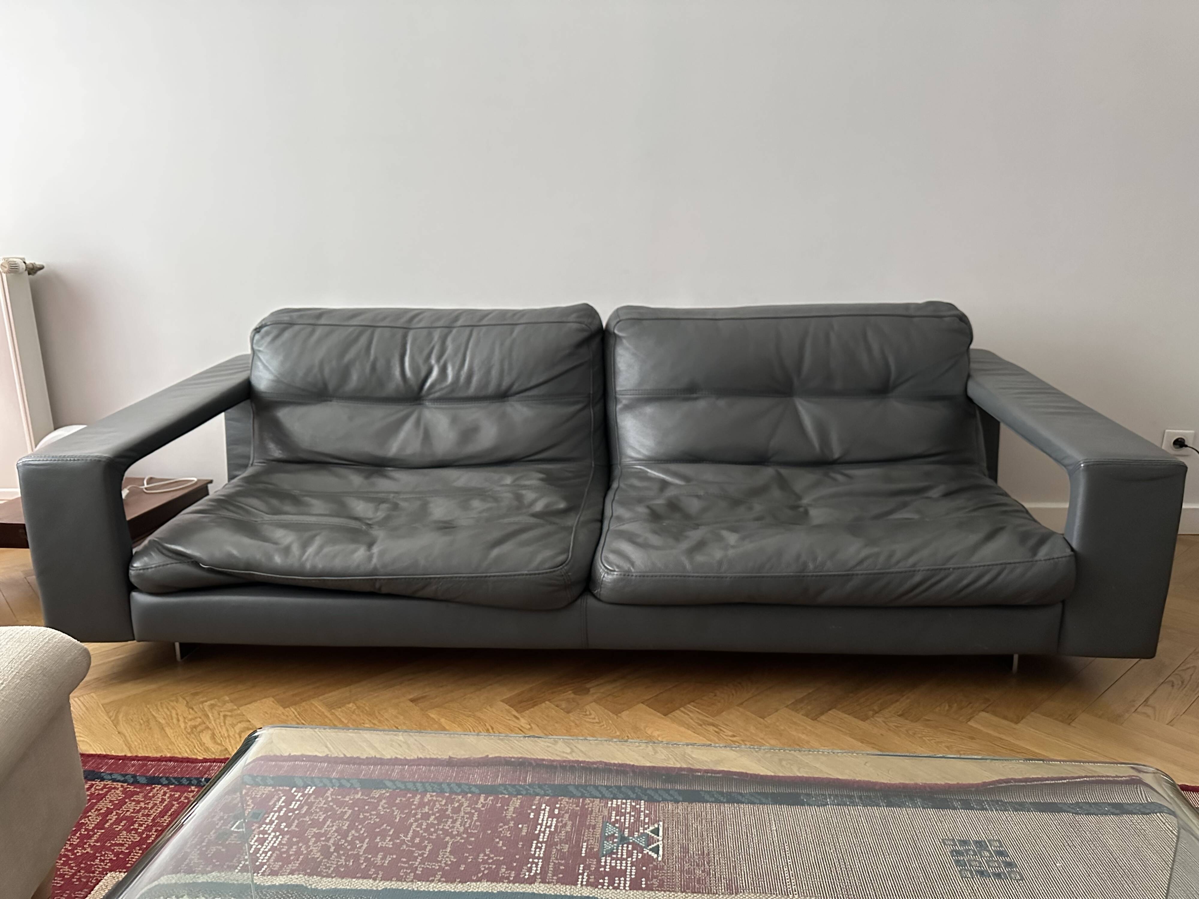 STEINER leather sofa