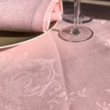 Nappe damassée ancienne en lin baby rose