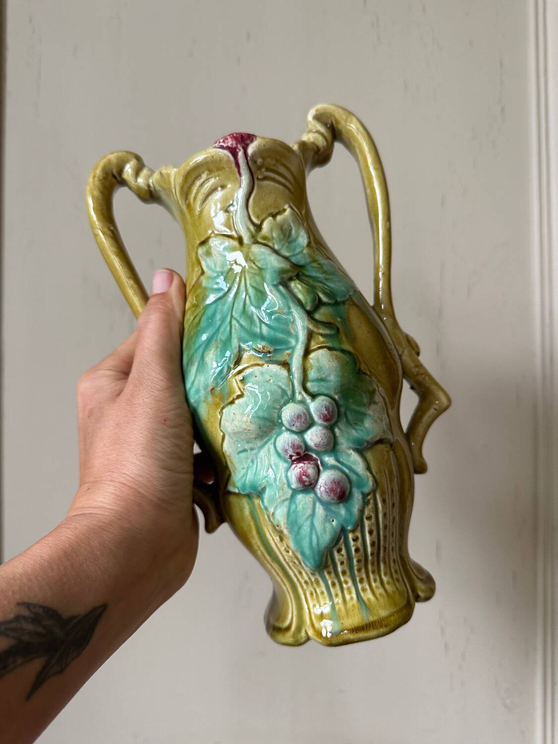 Art Nouveau vase in stamped slip