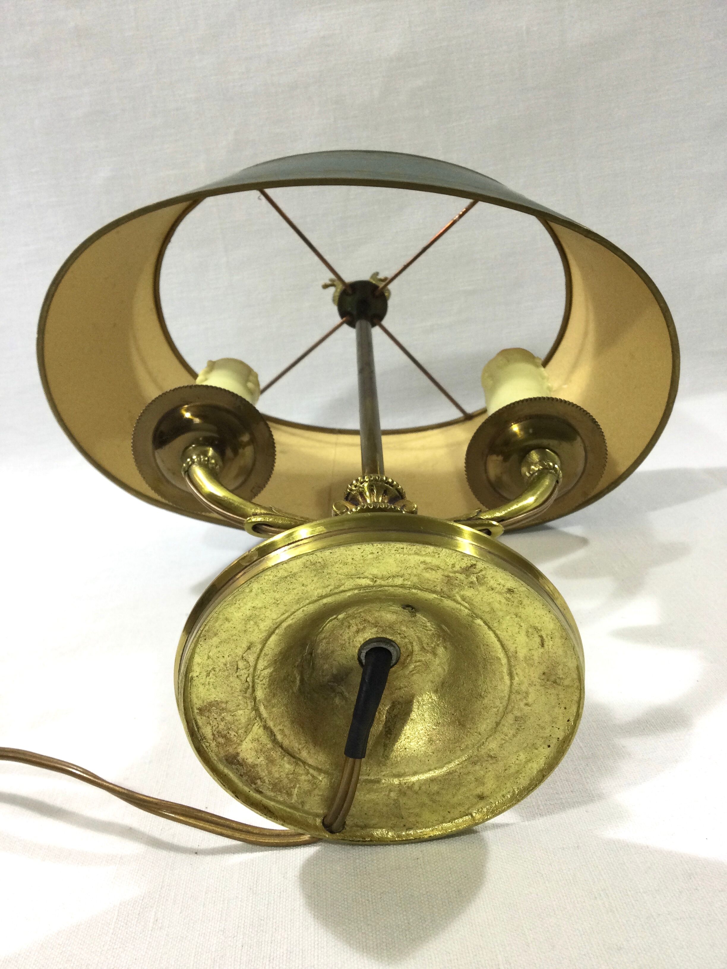 Bronze bouillotte lamp