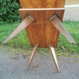 Table vintage pieds compas