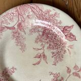 Mismatched series of 4 old “Terre de fer” flat plates