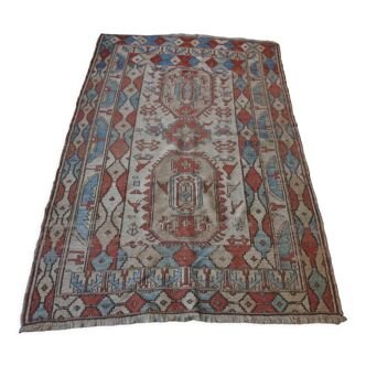 Soumak Antique carpet 129x198cm