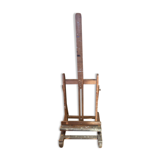 Vintage wooden easel