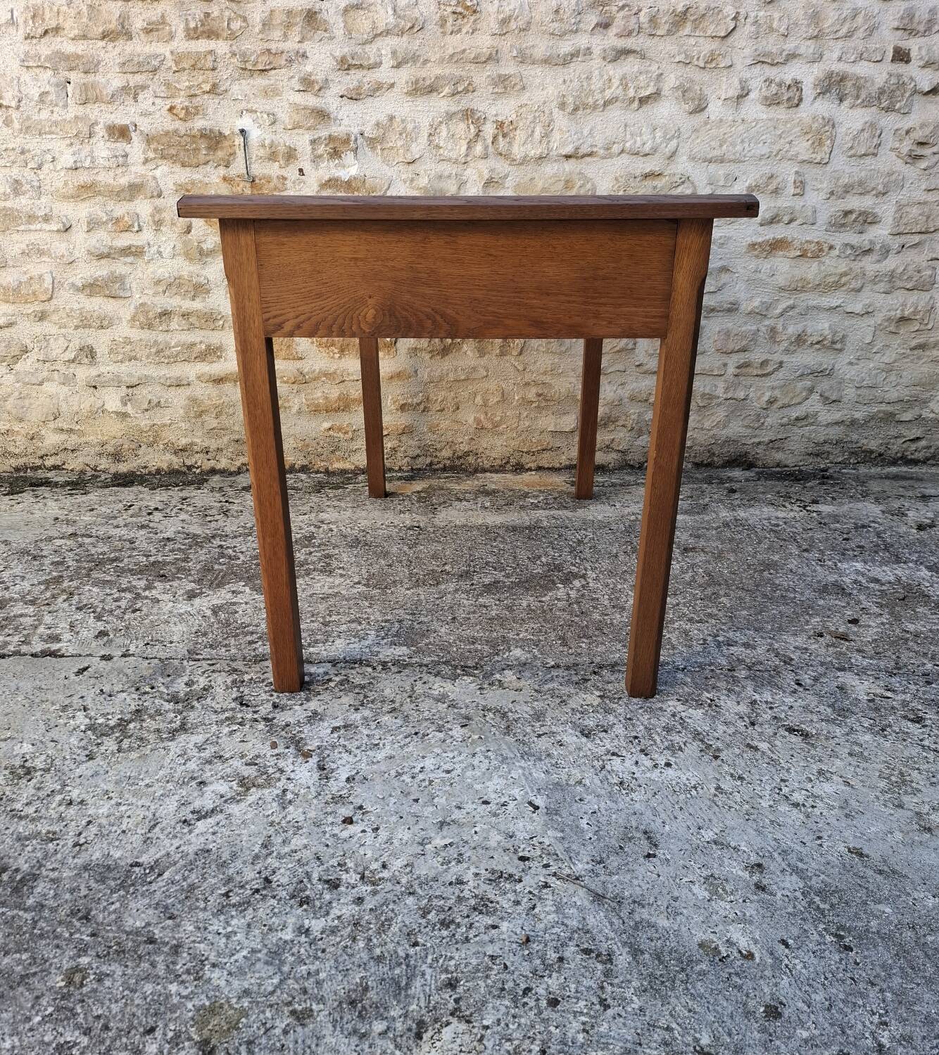 Oak farmhouse table