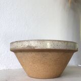Speckled stoneware salad bowl