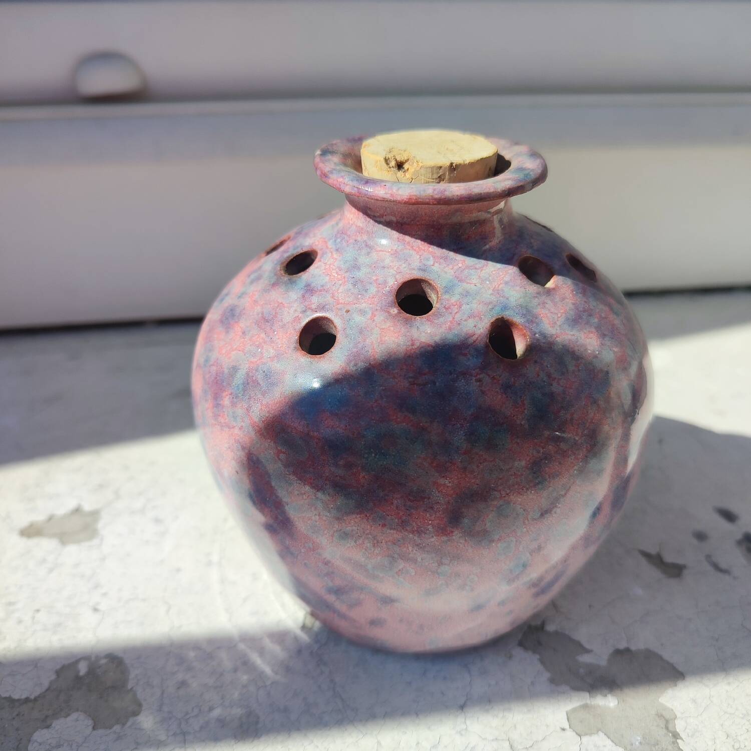 Vase flower spike ceramic golden pink purple