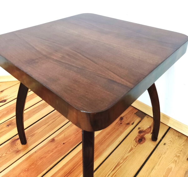 Table d'appoint par J. Halabala pour UP Závody, Tchécoslovaquie, années 1940