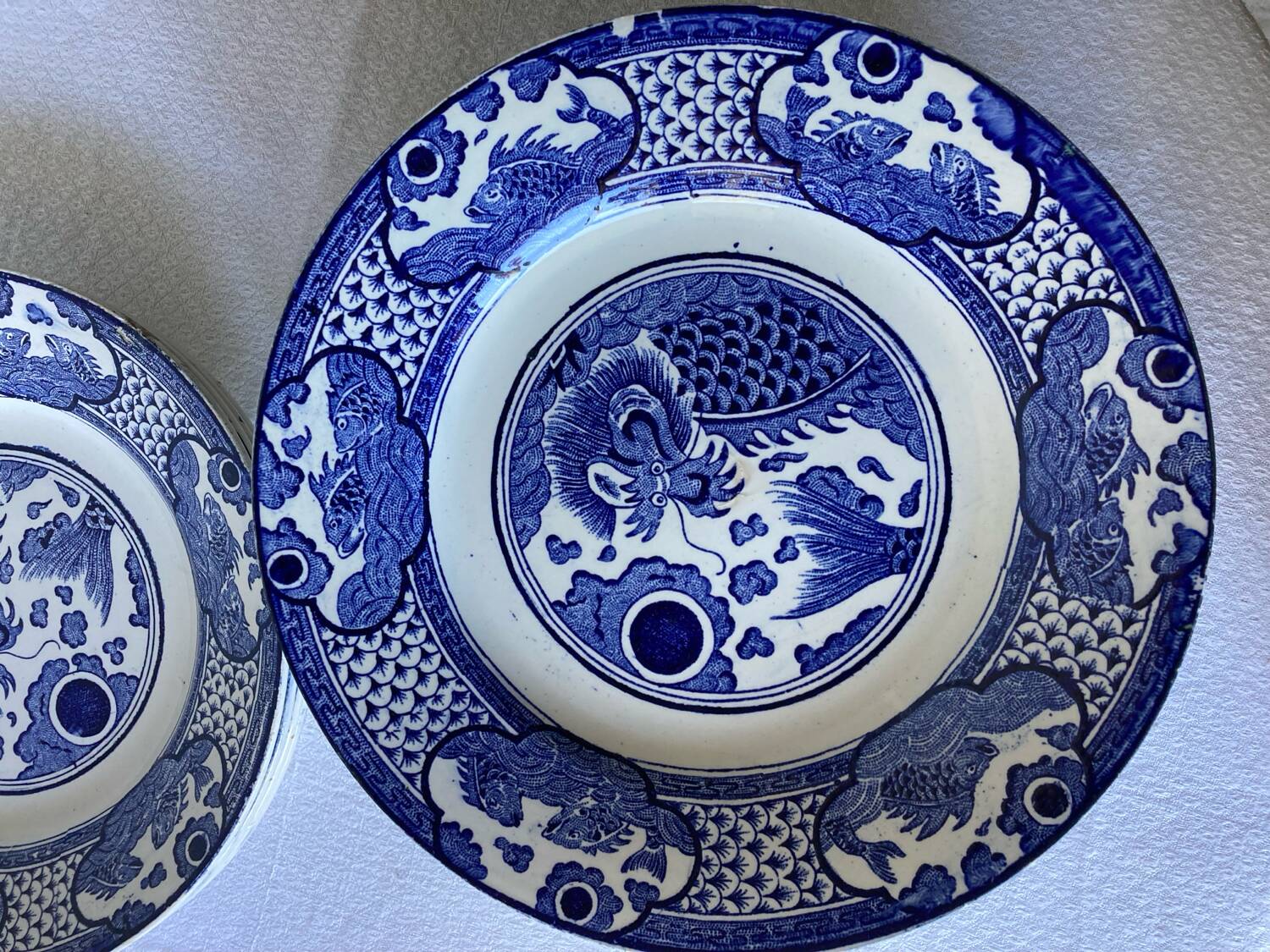 16 table plates Longwy, Fish model