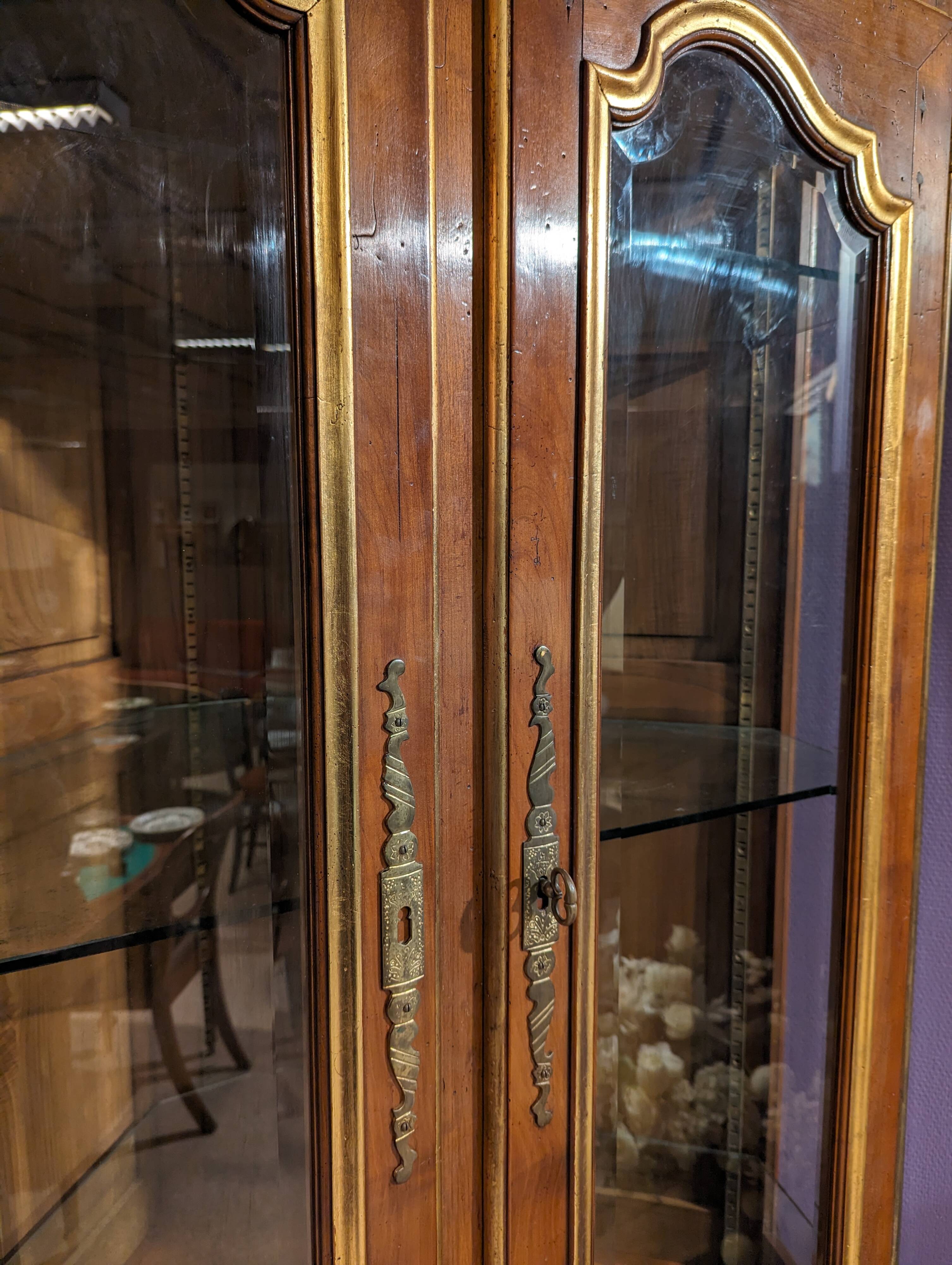 Encoignure louis XV bois doré