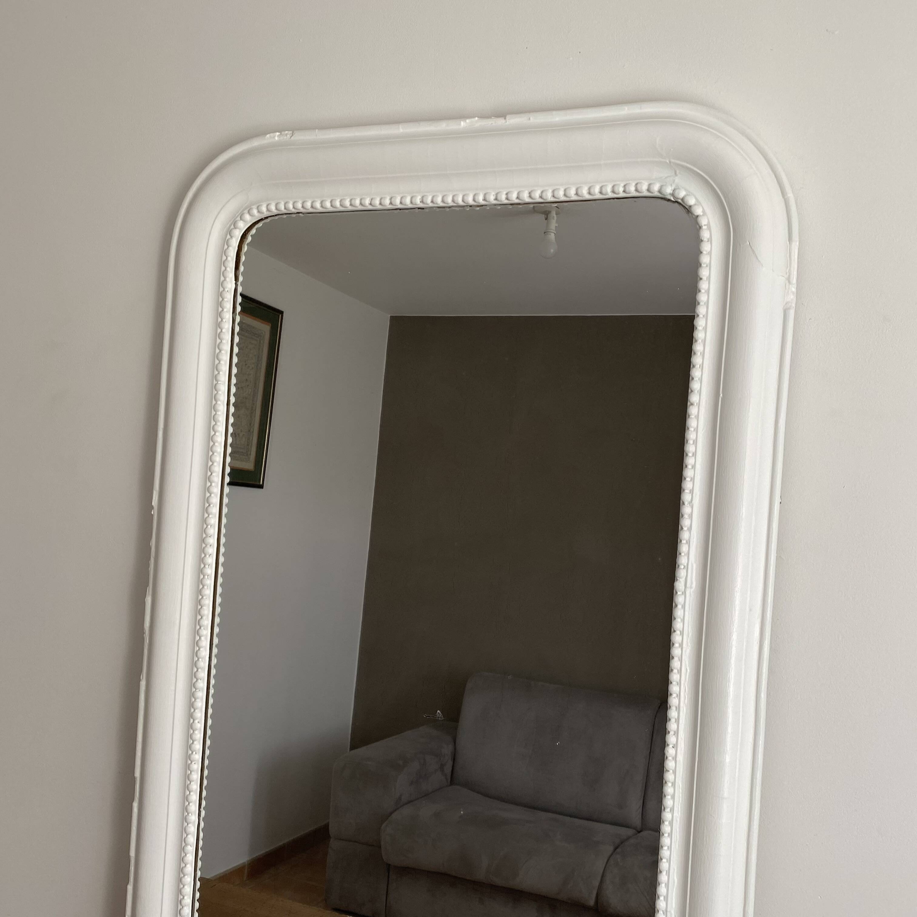 Louis Philippe mirror, late 19th century. White. 135x90.