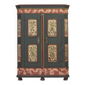 Armoire de mariée peinte - rustique