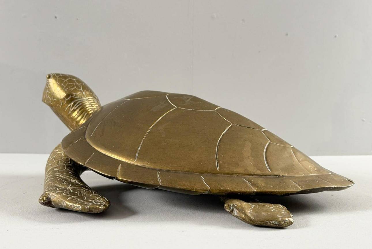 Hollywood Regency, brass turtle sculpture/box, France, 1970s