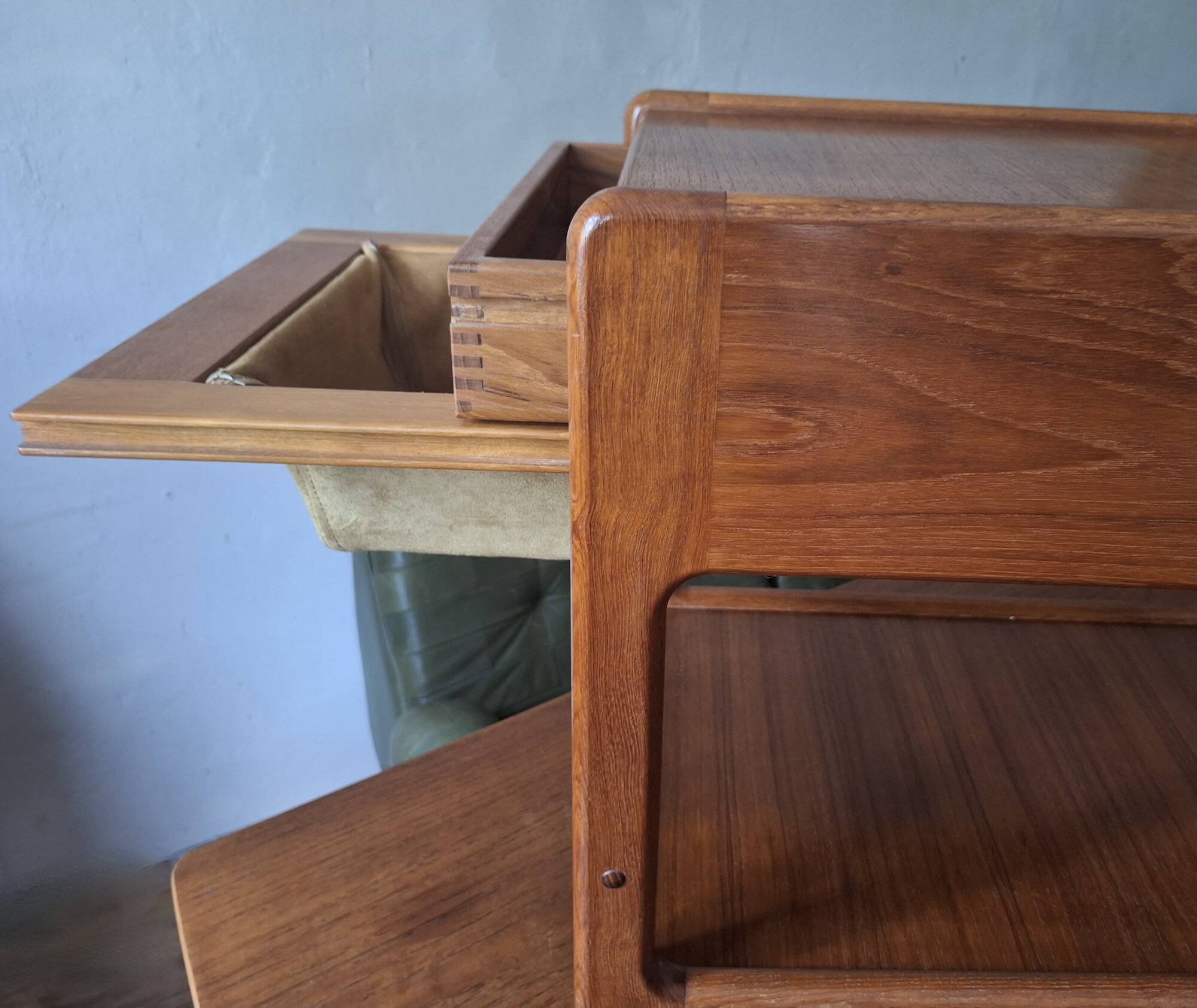 Vildbjerg teak multifunction serving bar cart, Denmark 1960s