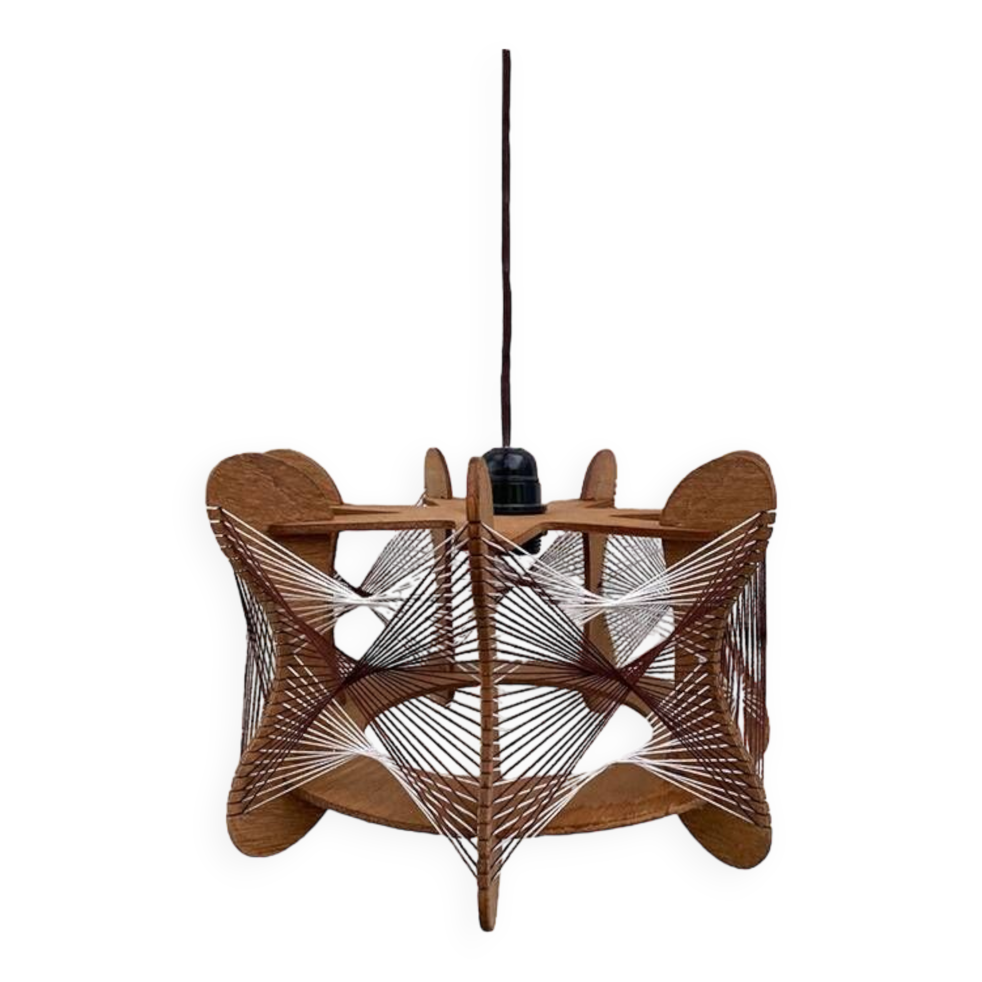 Hanging wood and stretched wire