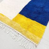 Traditional handmade azilal rug size 150 x 250 cm