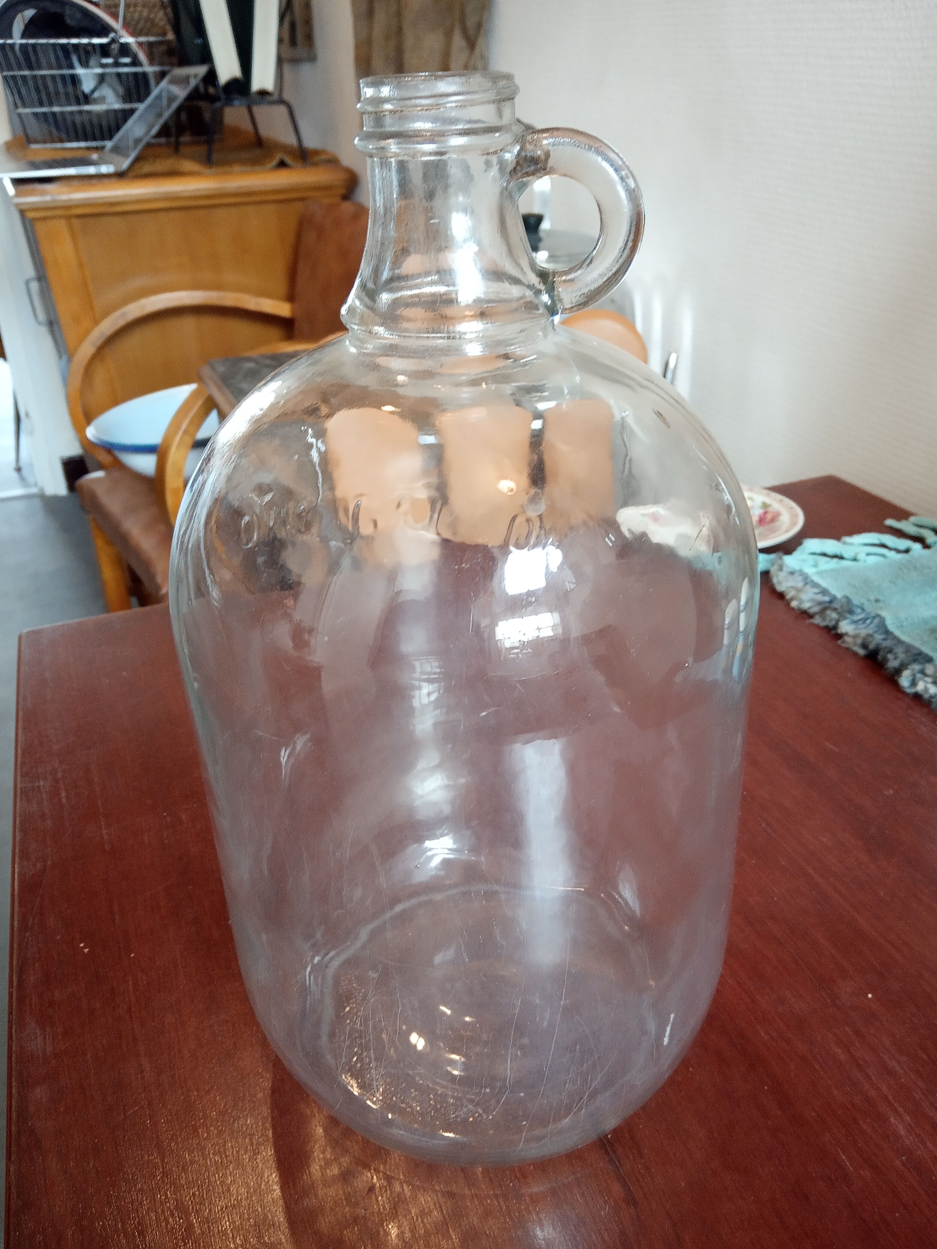 Demiojohn Us - one gallon
