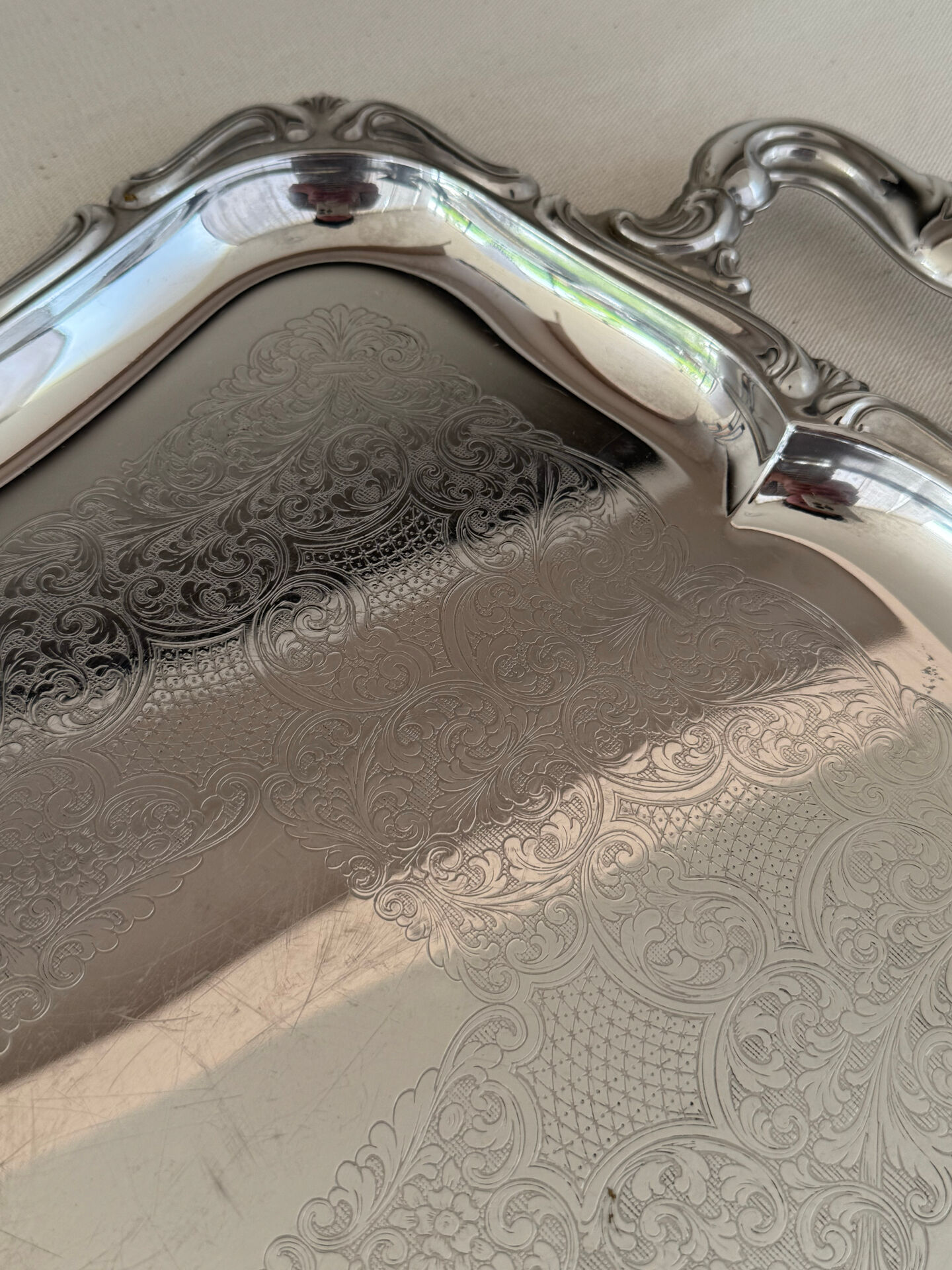 Plateau de service vintage en acier inoxydable Alfra Alessi de style baroque
