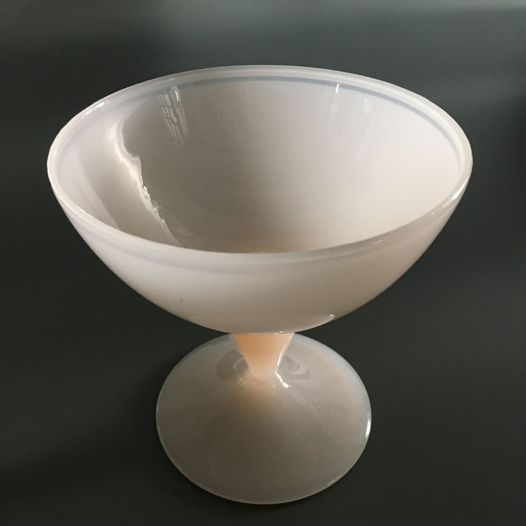Nude opaline cut