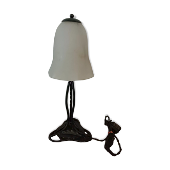 Art Deco table lamp, wrought iron foot and tulip in glass paste