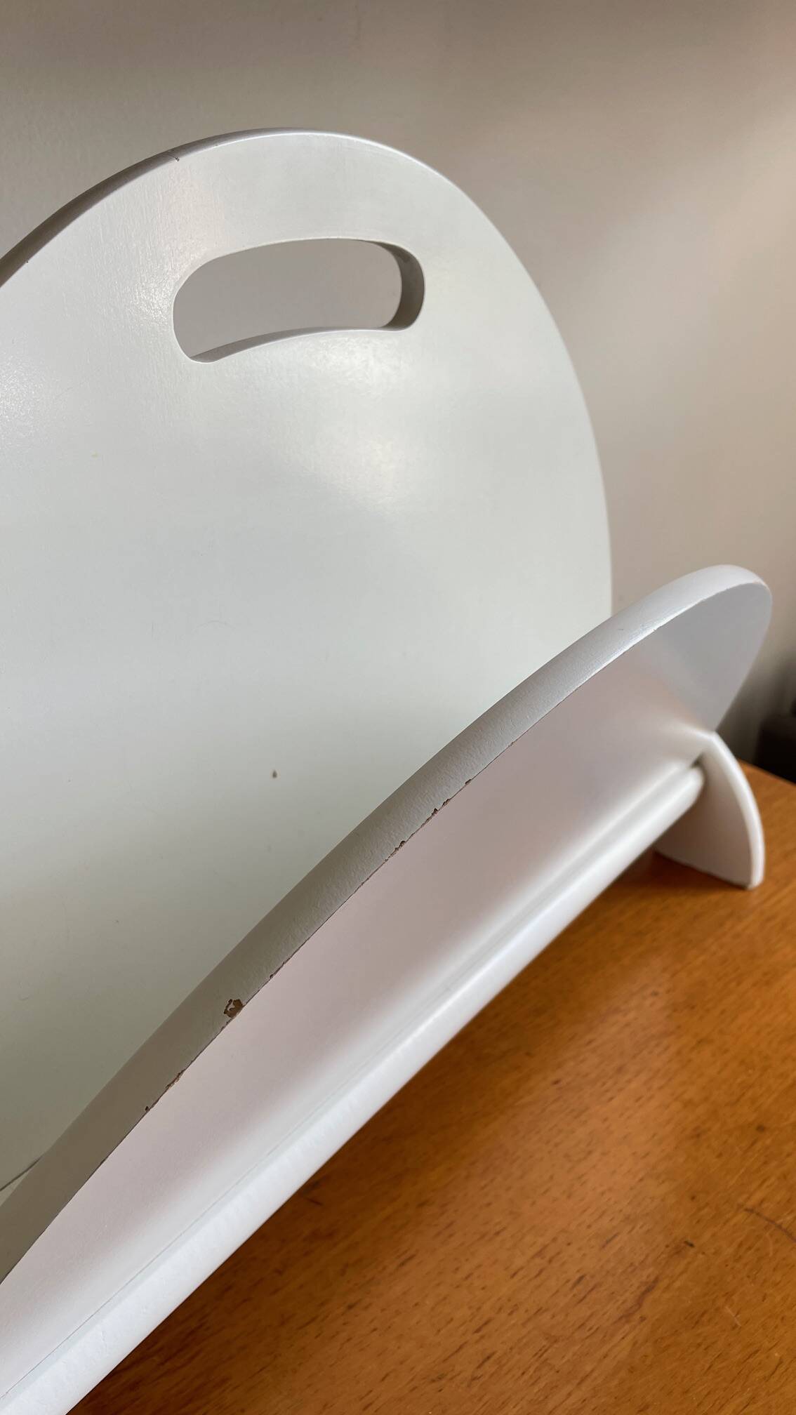 White Magazine Rack 1980s Design