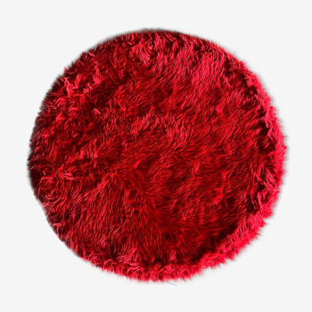 Red round carpet 65cm