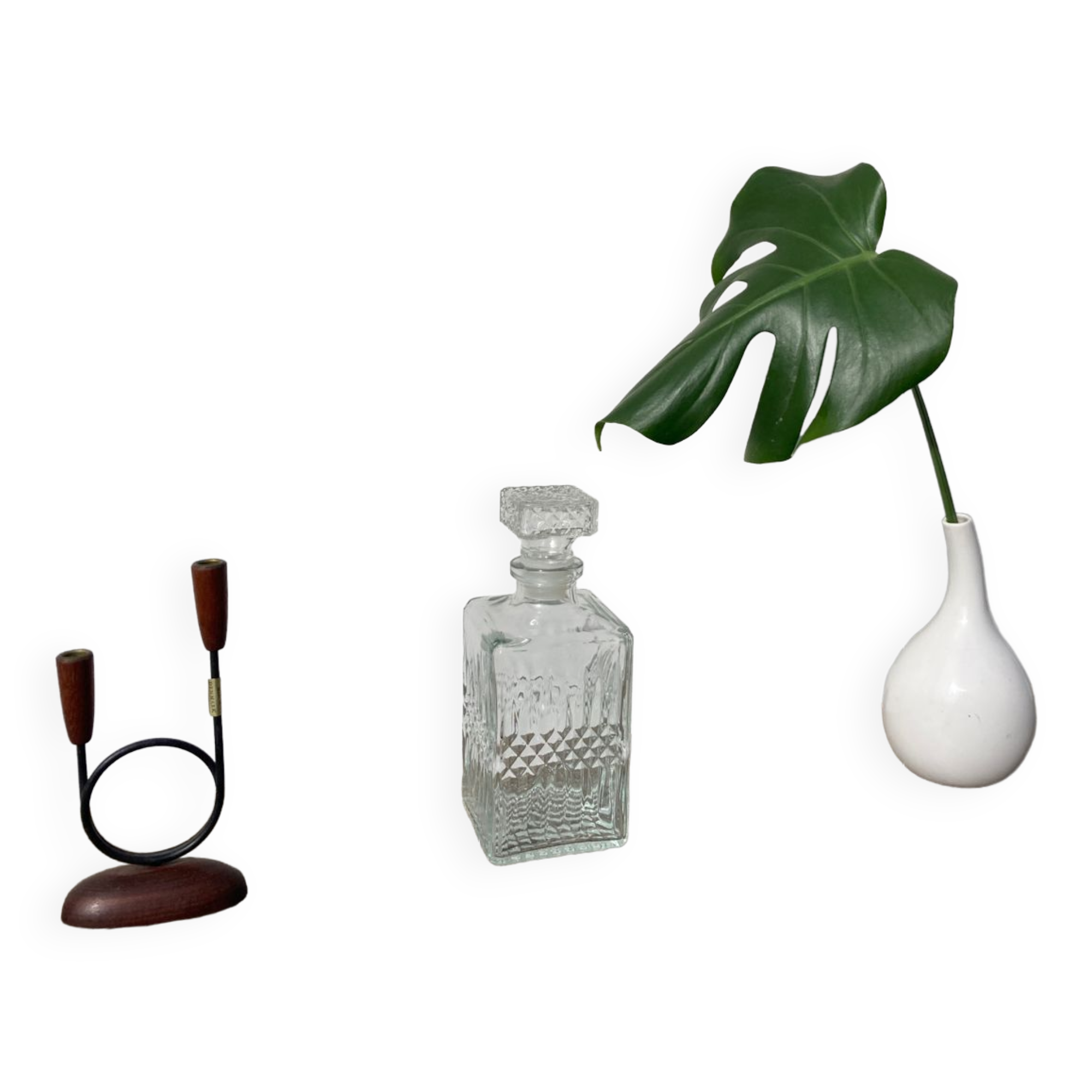 Glass whiskey decanter