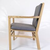 Set Of 2 Armchairs Model J147 Made In Oak By Erik Ole Jørgensen Made By FDB