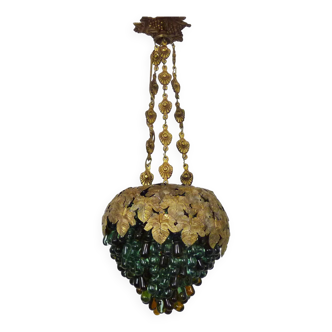 Vintage Italian chandelier in Murano glass, grape cluster and bronze. Mid Century