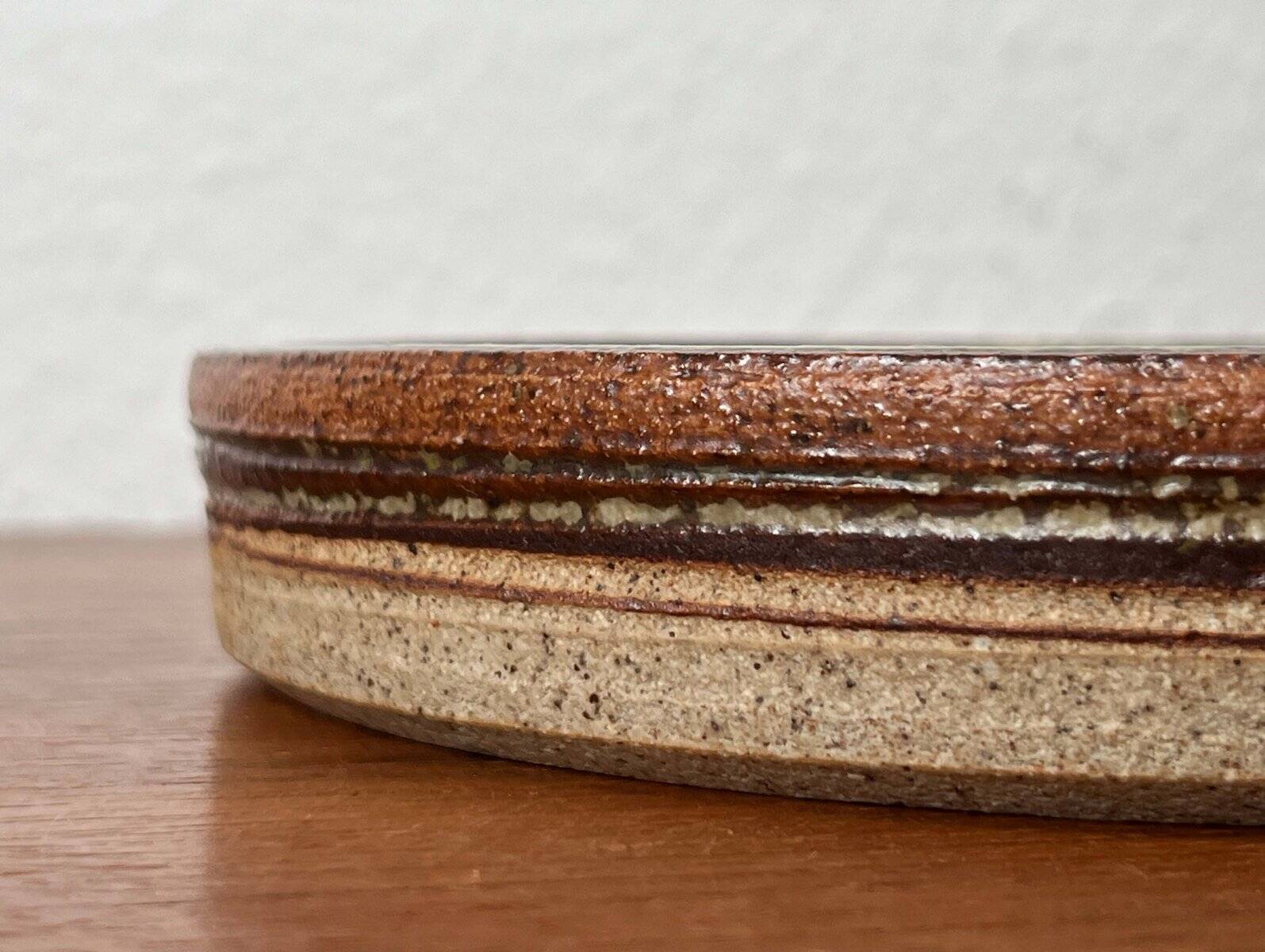 Mid-Century Modern Danish Studio Pottery Bowls by Tue Poulsen for Tue Keramik, 1960s, Set of 2