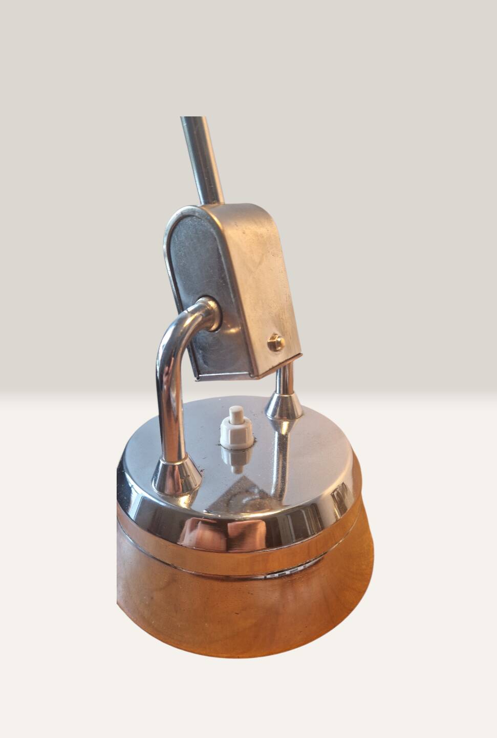 Lampe jumo modèle 600 - design jujeau&mounique - edition 1940