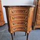 Commode galbée demi-lune en marqueterie – style Louis XV, fin XIXe siècle