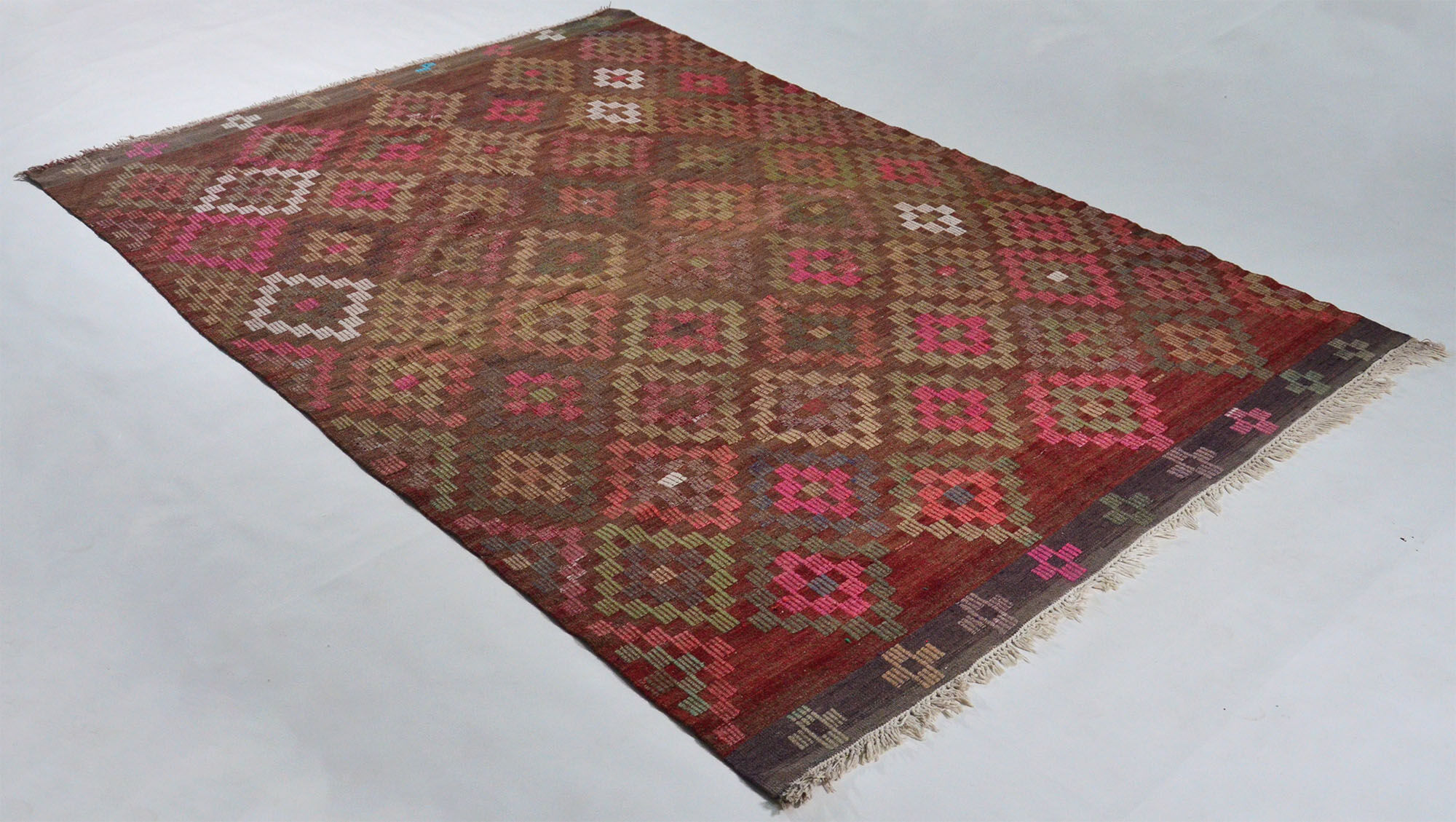 Anatolian handmade kilim rug 267 cm x 186 cm