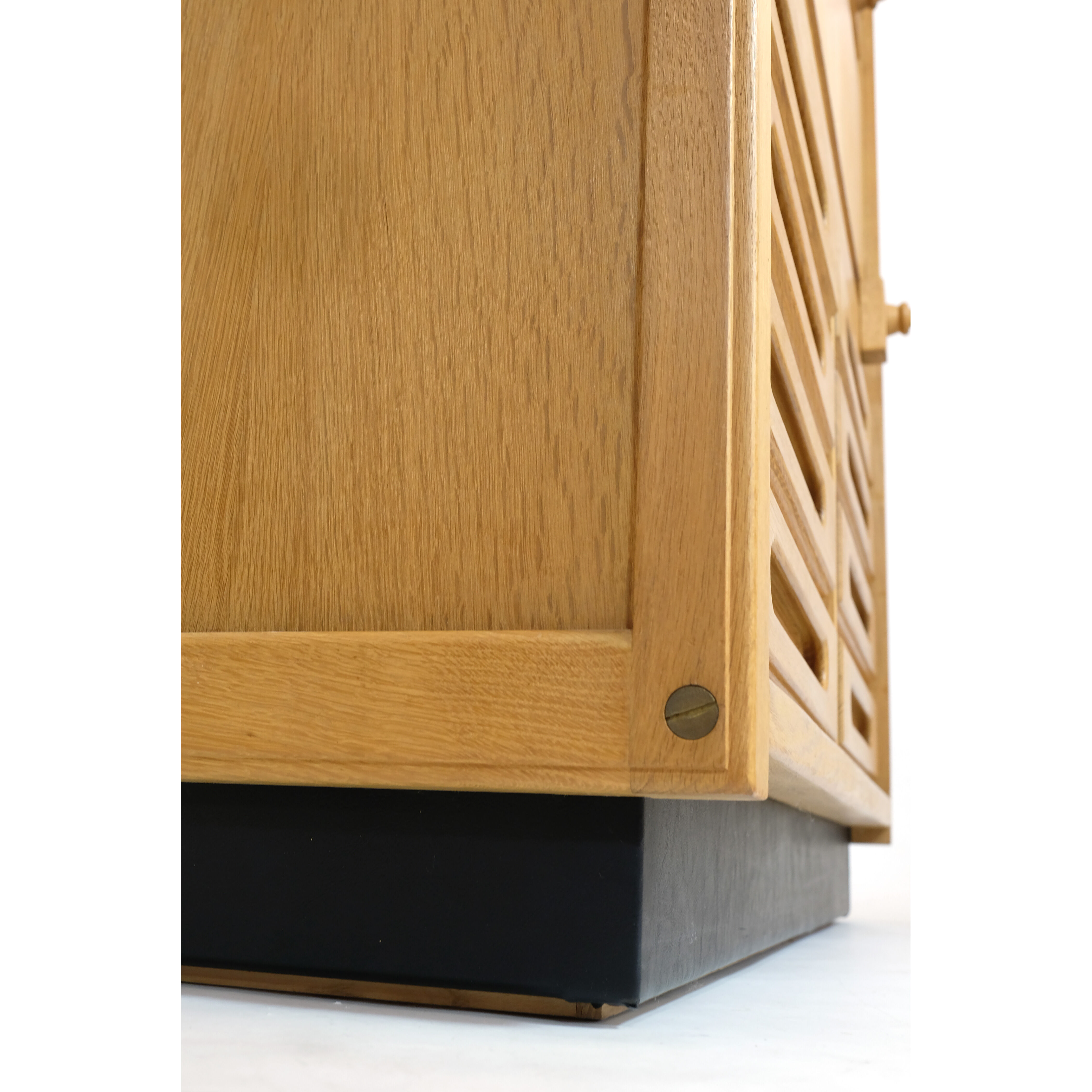 Guillerme and Chambron for your House, bahut Gemini forming secretary