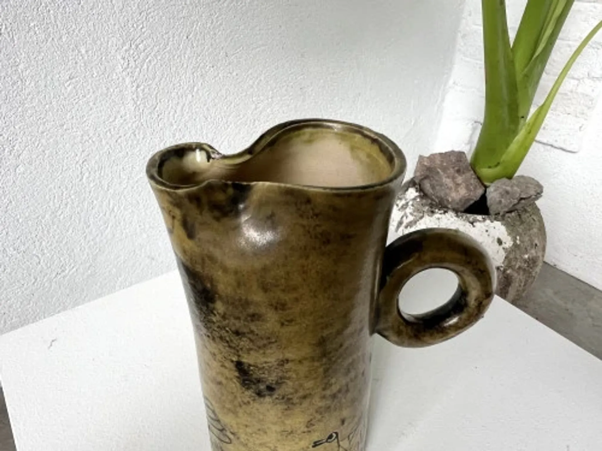 Jacques Blin: Yellow glazed ceramic jug