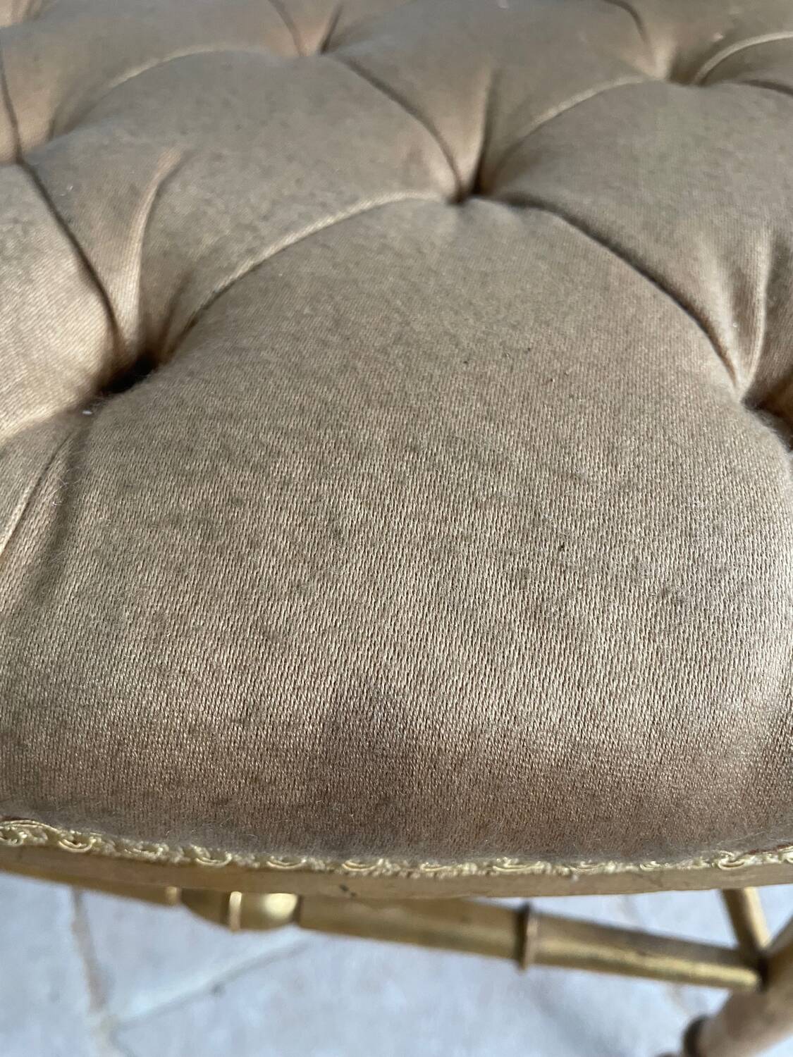 Old pair of theater chairs