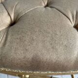 Old pair of theater chairs