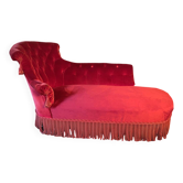 Méridienne Napoléon III, velours rouge pourpre. Dossier capitonné