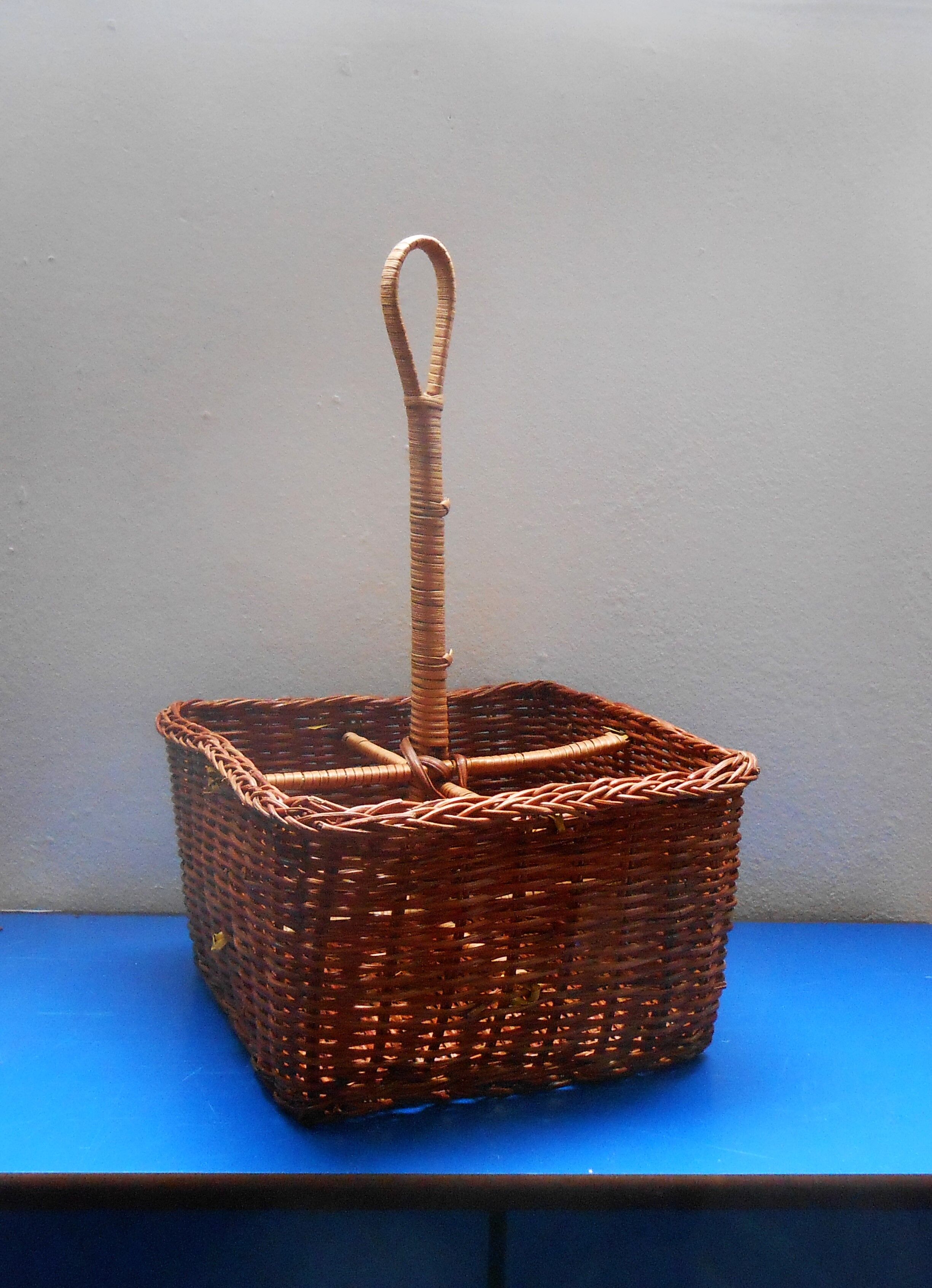 Corbeille à condiment en osier