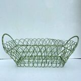 Twisted metal planter