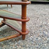 Escalier de bibliothèque ancien