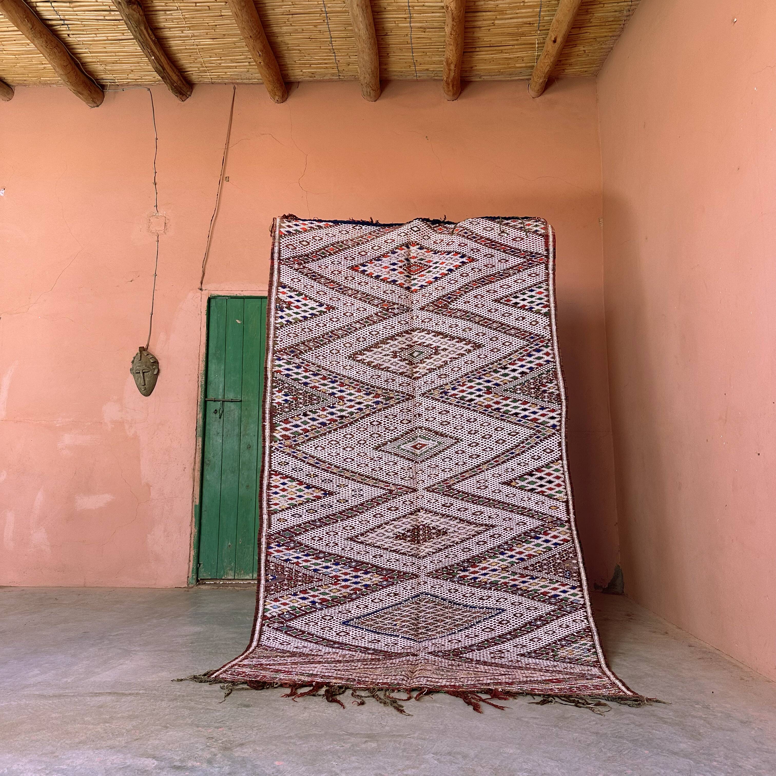 Moroccan kilim zayan rug - 247 x 143 cm