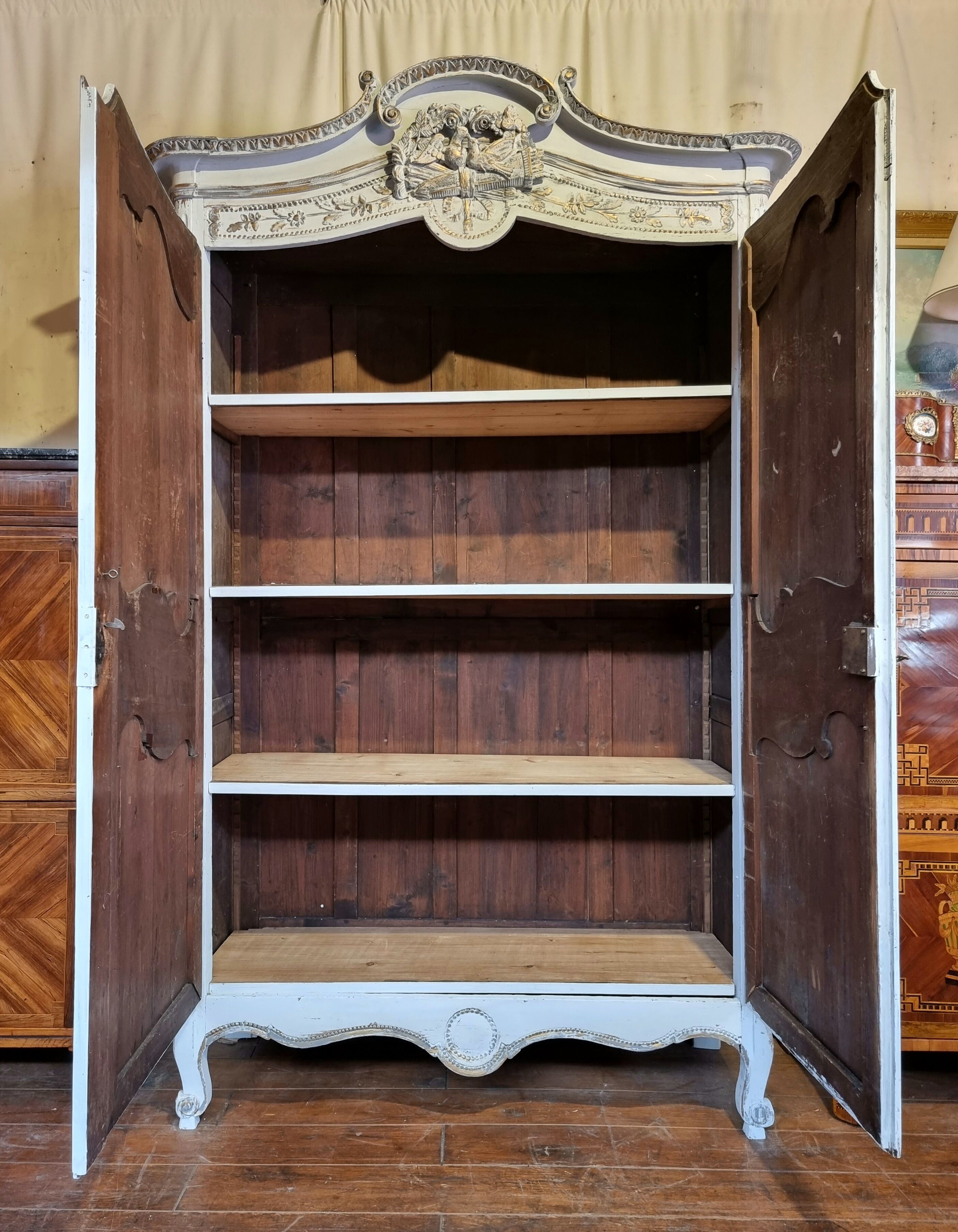 Wedding cabinet de fécamp - upper normandy - transition era - patinated oak - 18th