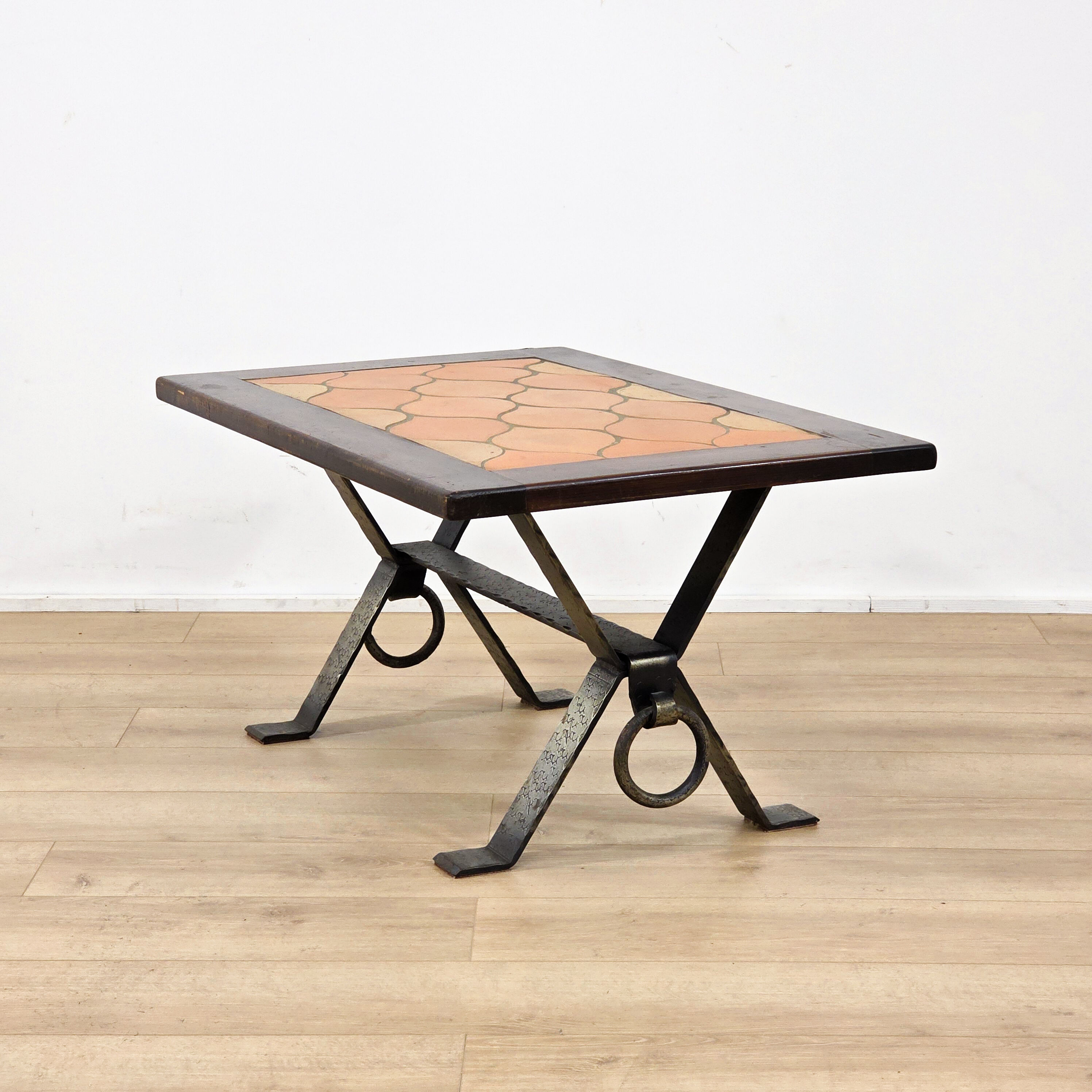 Superbe table basse en fer forgé et céramique - 1960