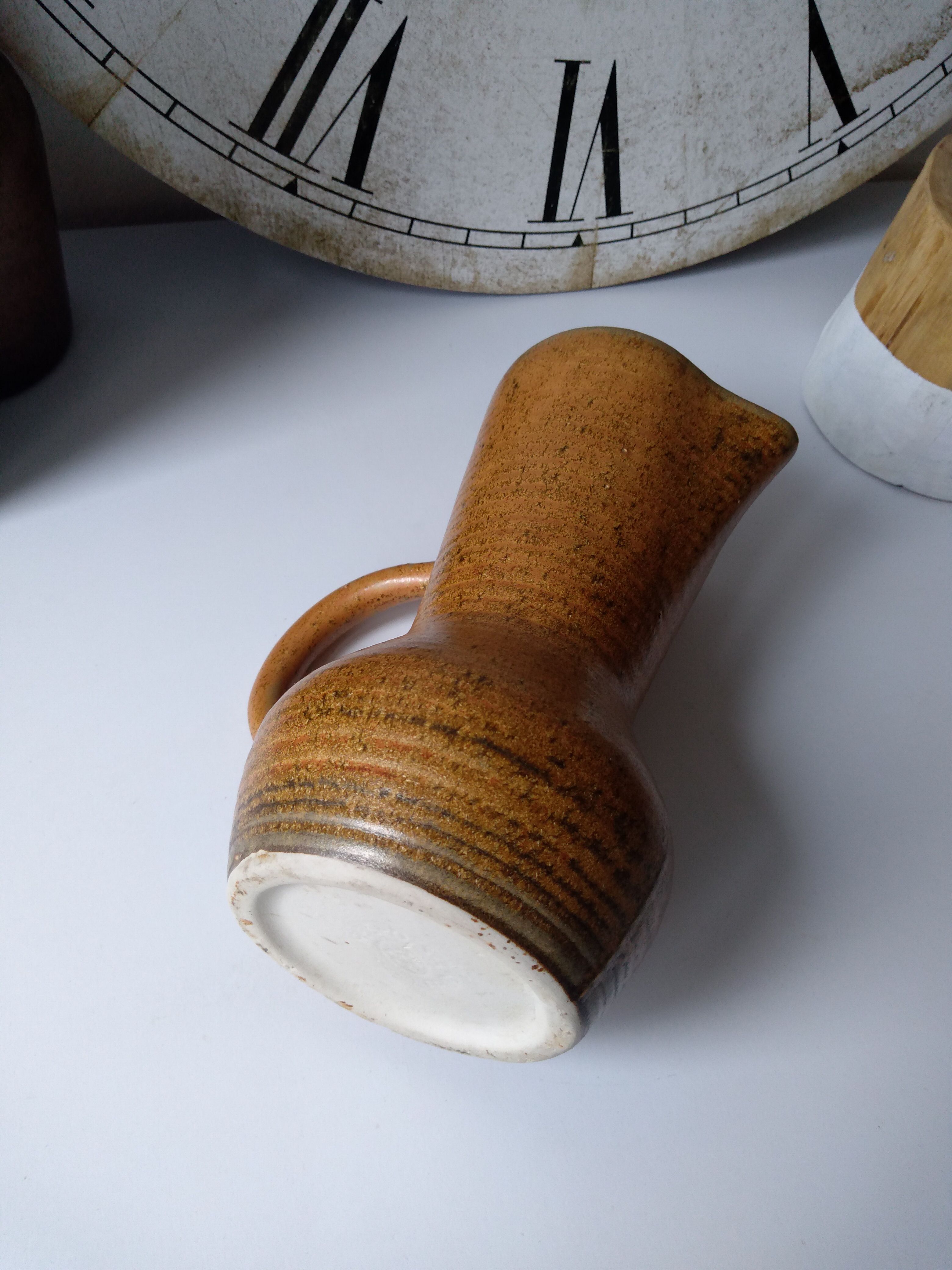 Pichet/cruche en grès de Digoin marron et gris spiralé avec signature ...