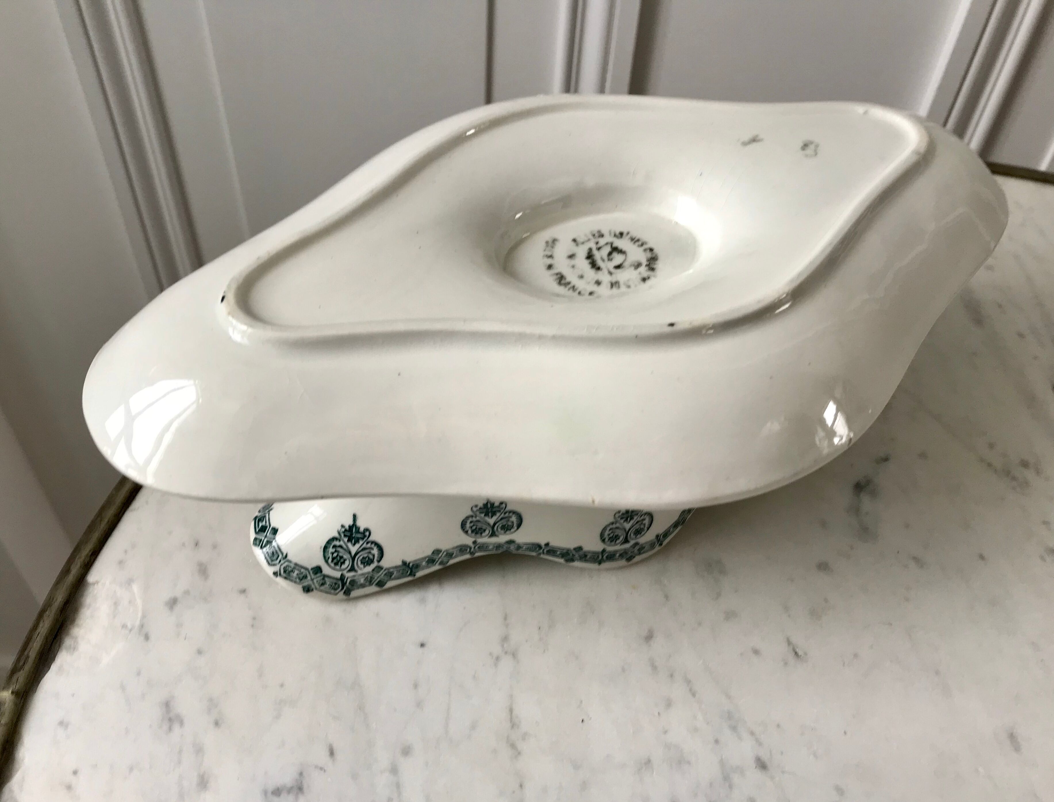 Saucière Terre de Fer Saint-Amand late nineteenth century